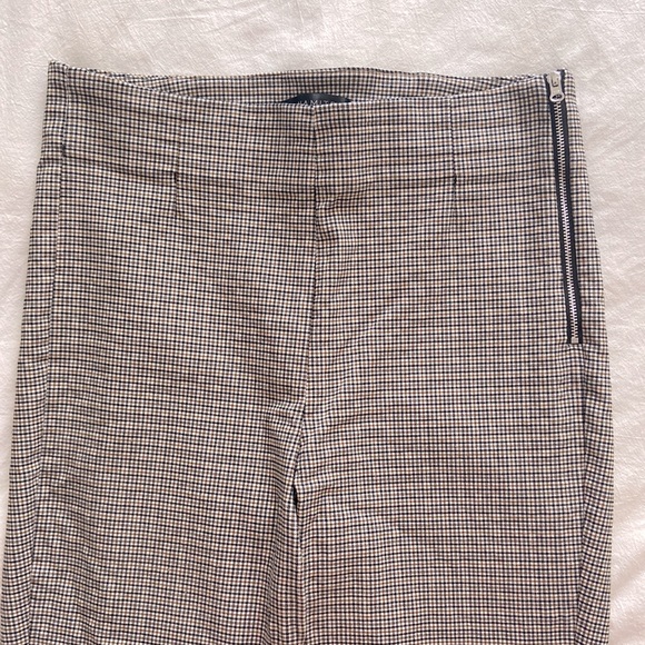 Dynamite Skinny Pant with Zipper - Picture 4 of 5